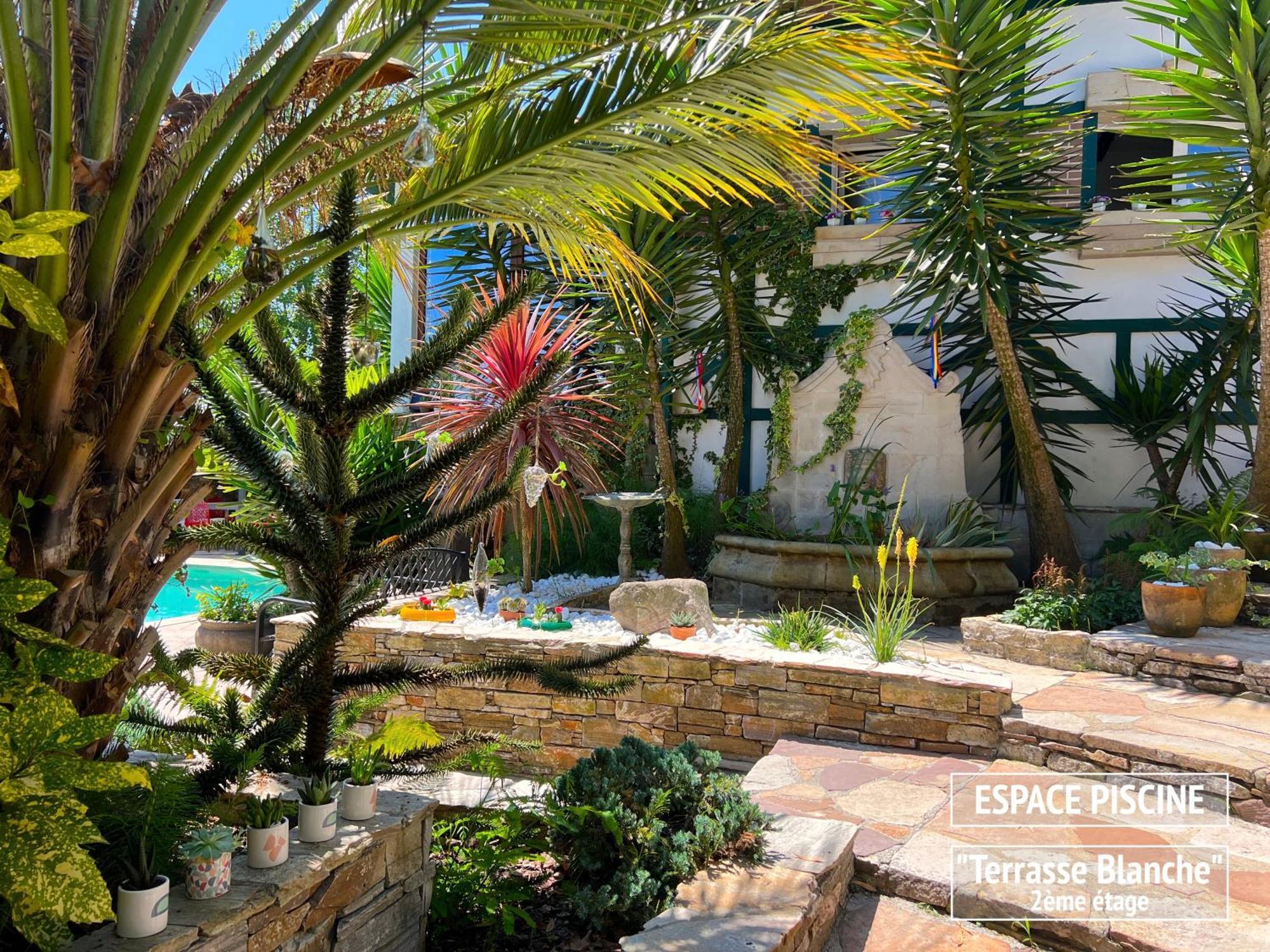 Villa Merkel - 27 Pers - 11 Chambr - 10 Wc - Piscine Anglet Extérieur photo